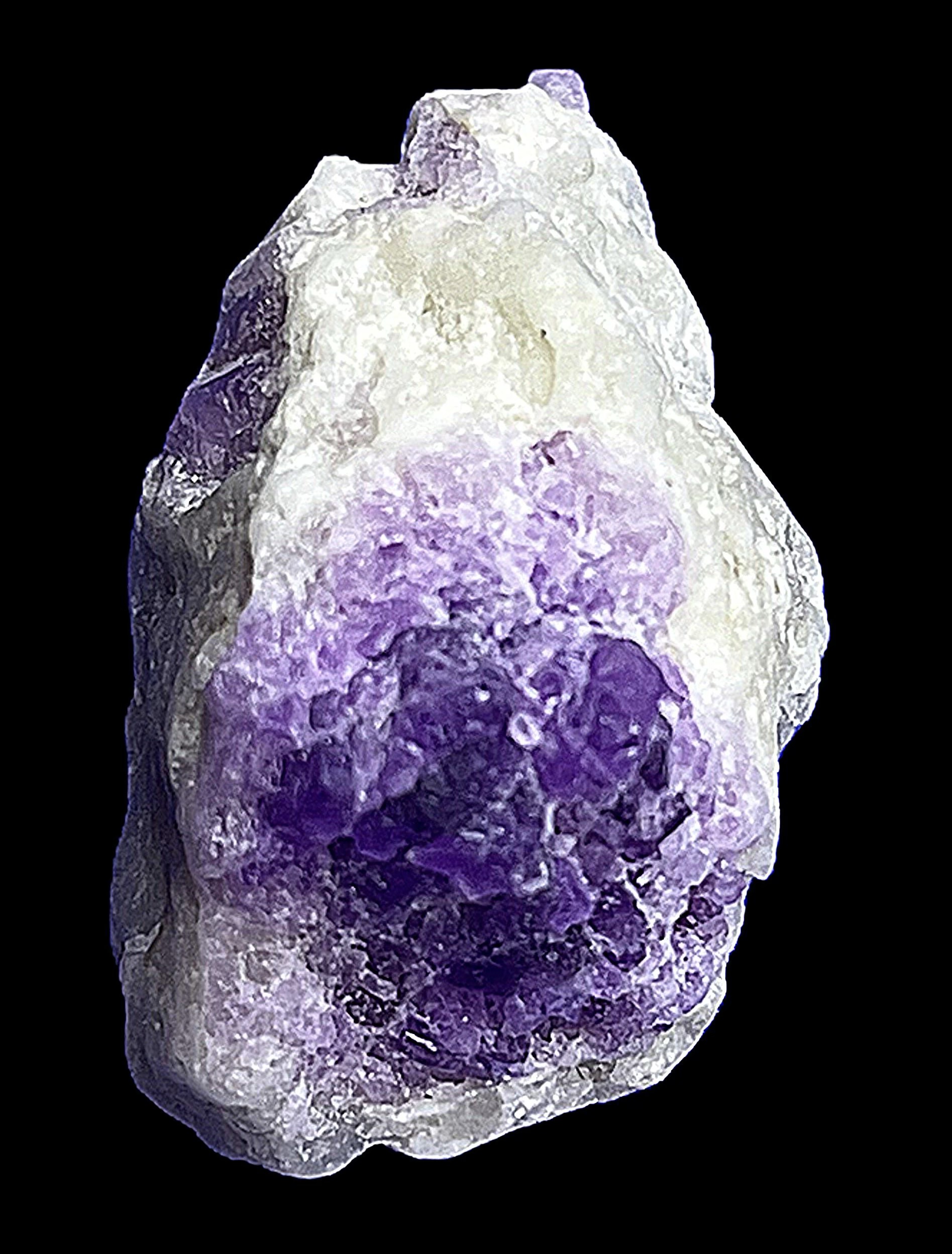 Hackmanit před a po ozáření DV; Ladjuar Medam, Sar-e-Sang, provincie Badakshan, Afghánistán. Fotografie a sbírka Adrian Aubrecht.